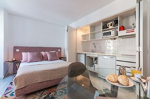 Portas do Céu Apartments