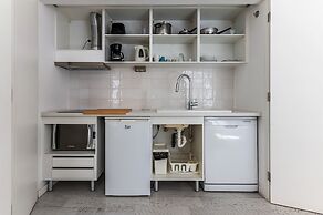 Portas do Céu Apartments