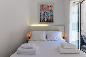 Portas do Céu Apartments