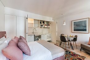 Portas do Céu Apartments