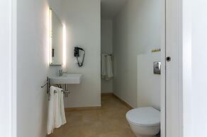 Portas do Céu Apartments