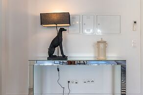 Portas do Céu Apartments