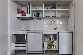 Portas do Céu Apartments