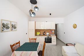 Cozy Apartment Branka With Nice Garden 5