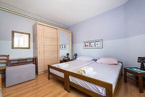 Cozy Apartment Branka With Nice Garden 6