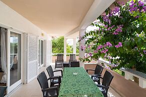 Cozy Apartment Branka With Nice Garden 6