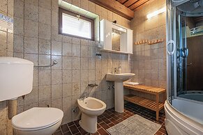 Wellness Vineyard Cottage Marjan
