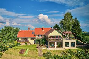 Wellness Vineyard Cottage Marjan