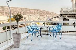 Phaedrus Living: Heritage Luxury Penthouse Kolonaki