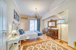 Phaedrus Living: Heritage Luxury Penthouse Kolonaki