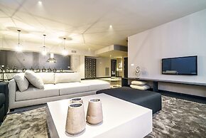 Valencia Luxury - Boutique Paz