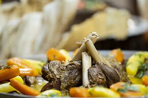 Wome Prime Hotel - Halal