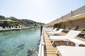 Wome Prime Hotel - Halal