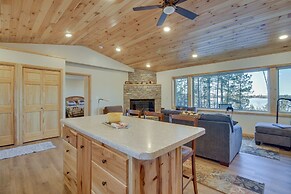 Hines Vacation Rental w/ Grill: Walk to Lake!