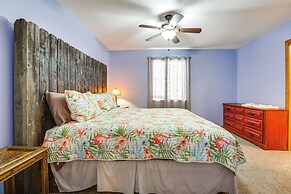 Private Dock, Lanai: Bayou Retreat in Barataria!