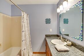 Private Dock, Lanai: Bayou Retreat in Barataria!