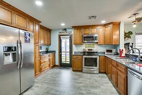 Private Dock, Lanai: Bayou Retreat in Barataria!