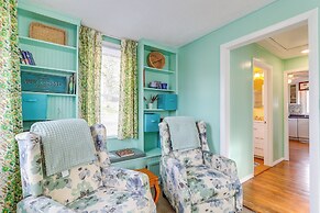 Wolcott Home w/ Deck: Near Connecticut Attractions