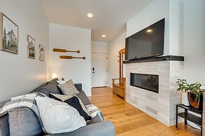 2 Mi to Rmnp: Mtn-view Grand Lake Loft!