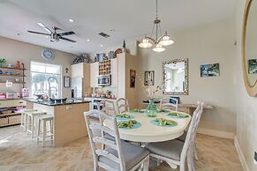 Beachfront Galveston Getaway w/ Gulf Views!