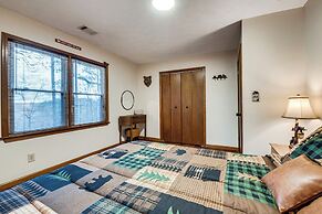 Mcdonough Escape w/ Private Hot Tub & Game Room!