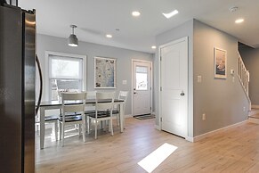 Waterfront Historical District Home Near River