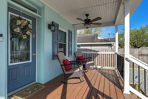 Waterfront Historical District Home Near River