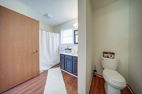 Charming Cleveland Home: 5 Mi to Downtown!