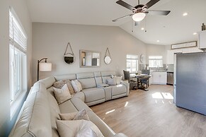 Dog-friendly Home Near Golfing in Bakersfield!