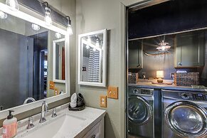 Munds Park Cabin w/ Deck & Fire Pit: Walk to Trail