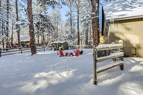 Munds Park Cabin w/ Deck & Fire Pit: Walk to Trail