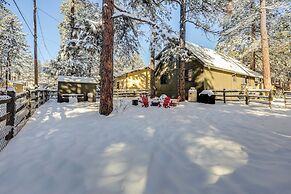 Munds Park Cabin w/ Deck & Fire Pit: Walk to Trail
