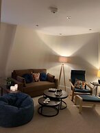 Riding Gate Apartment