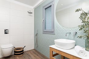 8MOONS BOUTIQUE APARTMENTS