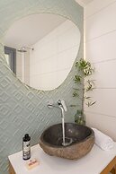 8MOONS BOUTIQUE APARTMENTS