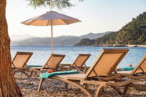 8MOONS BOUTIQUE APARTMENTS