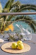 8MOONS BOUTIQUE APARTMENTS