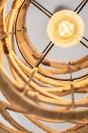 8MOONS BOUTIQUE APARTMENTS