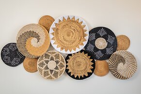 8MOONS BOUTIQUE APARTMENTS