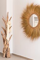 8MOONS BOUTIQUE APARTMENTS