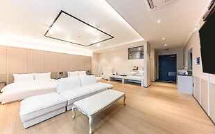 Gyeongju H Avenue Hotel Bulguksa