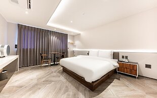 Gyeongju H Avenue Hotel Bulguksa