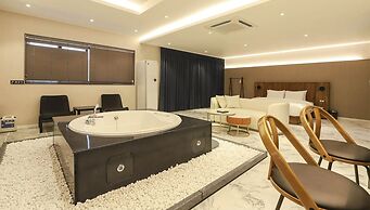 Gyeongju H Avenue Hotel Bulguksa