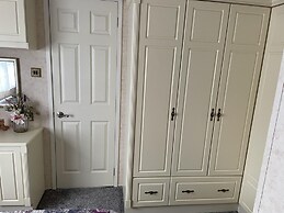 Captivating 2-bed Static Caravan on Private Land