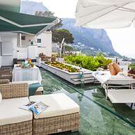 JJ Capri in Capri With 2 Bedrooms and 2 Bathrooms