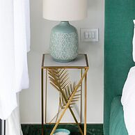 JJ Capri in Capri With 2 Bedrooms and 2 Bathrooms