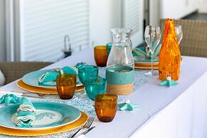 JJ Capri in Capri With 2 Bedrooms and 2 Bathrooms