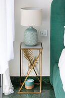 JJ Capri in Capri With 2 Bedrooms and 2 Bathrooms