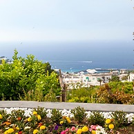 JJ Capri in Capri With 2 Bedrooms and 2 Bathrooms