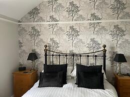 Glendale Guest House